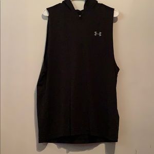 UA MENS hooded sleeveless shirt like new